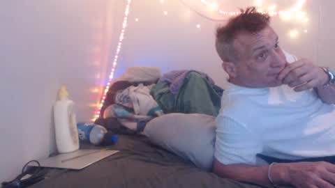 MarkyMark7169 online show from 02.17.25