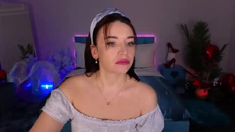 MarlaDewis online show from 02.15.26