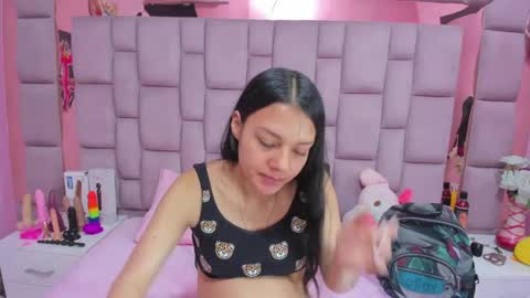 Snapshot of marlyanal chatting on 09.29.25 Marly Anal online show from 09.29.25