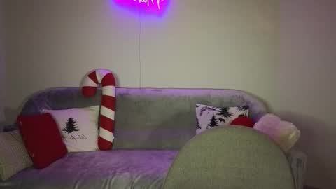 Mary online show from 12.14.25