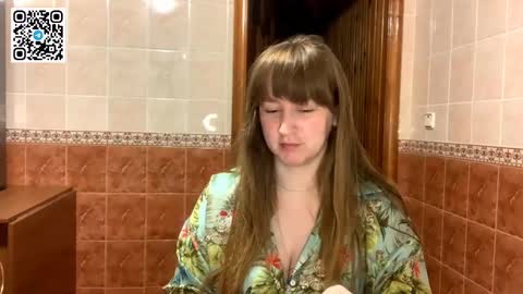 Snapshot of maroonmoon_ chatting on 10.26.25 Miriam online show from 10.26.25