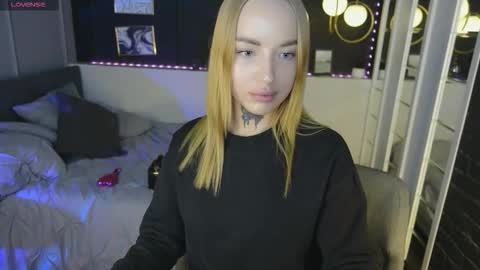 Marquise online show from 12.14.25