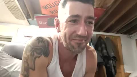 Snapshot of married42069 chatting on 12.18.24 married42069 online show from 12.18.24