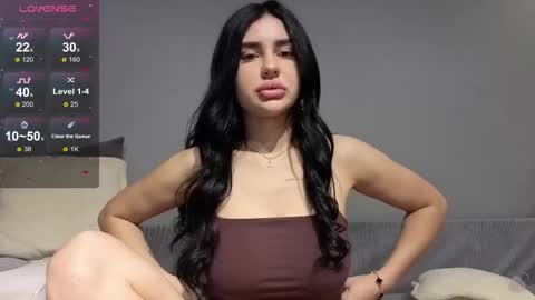 Snapshot of marry__foxy chatting on 10.21.25 marry__foxy online show from 10.21.25