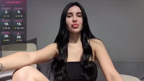 Snapshot of marry__foxy chatting on 10.24.25 marry__foxy online show from 10.24.25