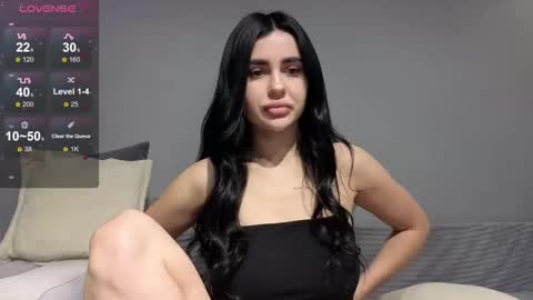 Snapshot of marry__foxy chatting on 11.04.25 marry__foxy online show from 11.04.25