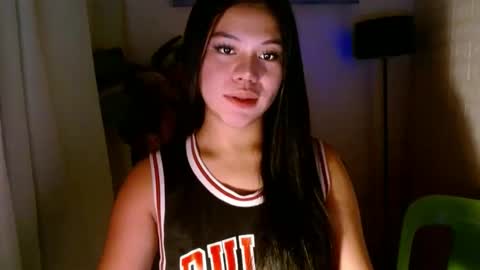 Wenwen online show from 01.19.25