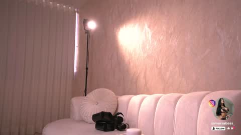     online show from 01.14.25