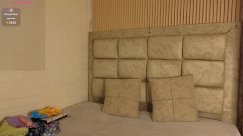 Snapshot of marscarlett chatting on 11.03.25 marscarlett online show from 11.03.25