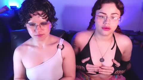 Marsdoll online show from 11.24.25