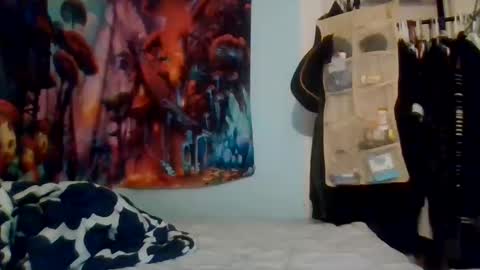 Snapshot of marshallmarx517 chatting on 10.10.25 marshallmarx517 online show from 10.10.25