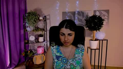 Snapshot of martaedams chatting on 05.21.26 martaedams online show from 05.21.26