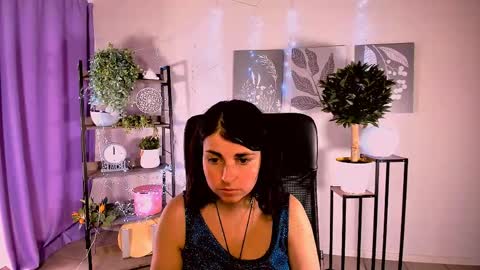 Snapshot of martaedams chatting on 06.04.26 martaedams online show from 06.04.26