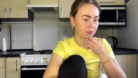 Marta online show from 03.18.26