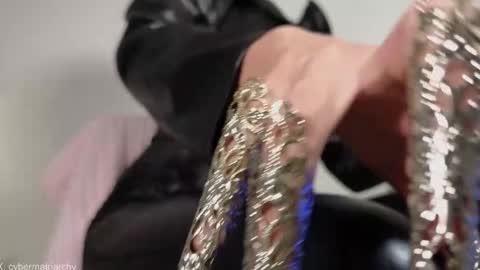 Snapshot of marthahoffman chatting on 11.15.25 Ultimate Goddess online show from 11.15.25