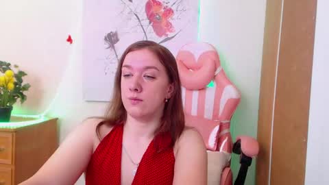Snapshot of marthasimons chatting on 05.08.26 Martha online show from 05.08.26