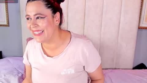 Marthina  online show from 11.15.25