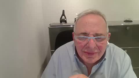 Snapshot of martin_1947 chatting on 04.01.26 martin_1947 online show from 04.01.26