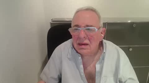 Snapshot of martin_1947 chatting on 04.07.26 martin_1947 online show from 04.07.26