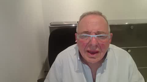 Snapshot of martin_1947 chatting on 05.22.26 martin_1947 online show from 05.22.26