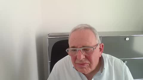 Snapshot of martin_1947 chatting on 05.25.26 martin_1947 online show from 05.25.26