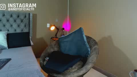 Snapshot of martin_colby05 chatting on 10.03.25 ONLYFANS Sotoandres modelo independiente online show from 10.03.25