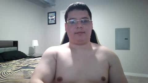 Snapshot of martin_militaryboy chatting on 05.08.26 martin_militaryboy online show from 05.08.26