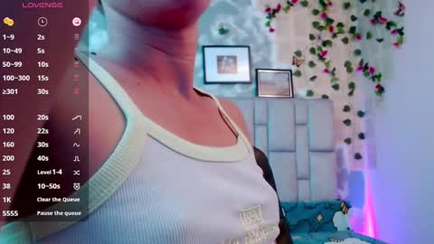 Martina online show from 12.17.24