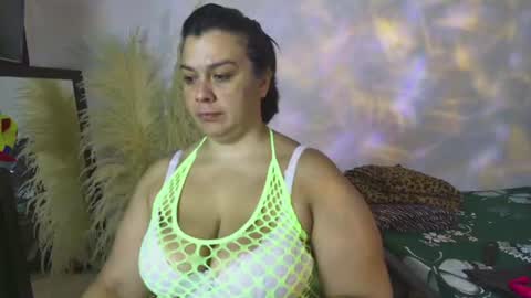 Snapshot of martina_foxy01 chatting on 06.27.26 Martina Foxy online show from 06.27.26