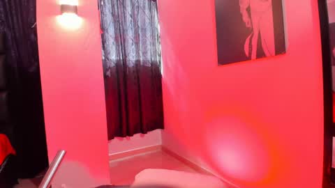   MARTINA   online show from 01.18.25