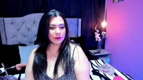   MARTINA   online show from 02.25.25
