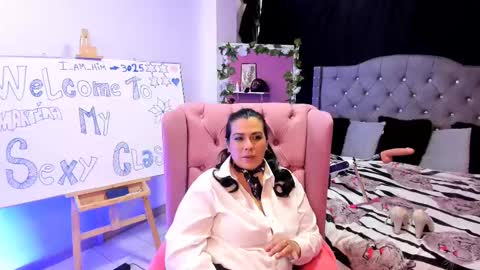   MARTINA   online show from 03.07.25