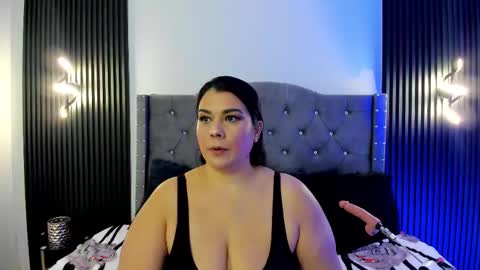   MARTINA   online show from 09.18.25