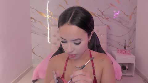 Snapshot of martina_gomezgomez chatting on 02.13.26 online show from 02.13.26