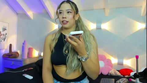 Snapshot of martina_miiller chatting on 06.03.26 martina mIIler online show from 06.03.26