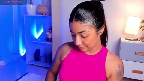 martina Monst online show from 01.22.25