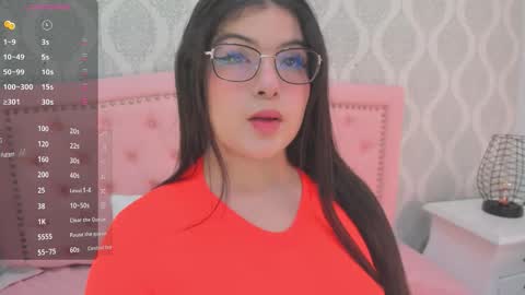 Snapshot of martina_rivera_ chatting on 10.28.25 Martina online show from 10.28.25