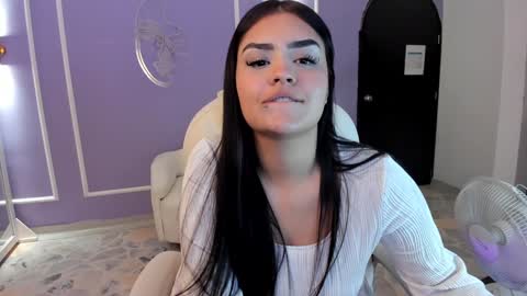 Martina  online show from 01.25.25