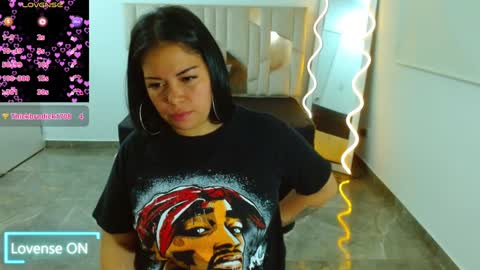 Hey im martina online show from 12.27.24