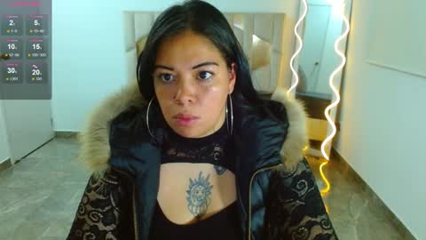 Hey im martina online show from 01.20.25