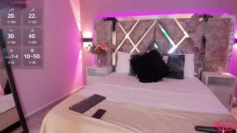 Martina Garcia online show from 03.04.25