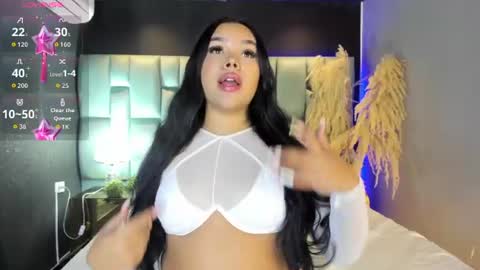 Snapshot of martinagarcia__ chatting on 06.18.26 Martina Garcia online show from 06.18.26