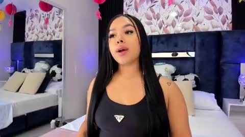 Snapshot of martinagarcia__ chatting on 07.01.26 Martina Garcia online show from 07.01.26