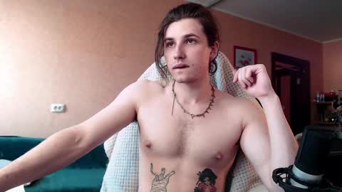 Snapshot of martinlutar420 chatting on 04.13.26 Daddy Marty online show from 04.13.26