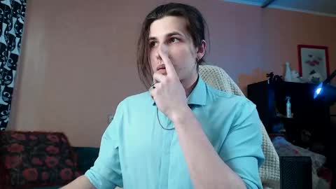 Snapshot of martinlutar420 chatting on 04.21.26 Daddy Marty online show from 04.21.26