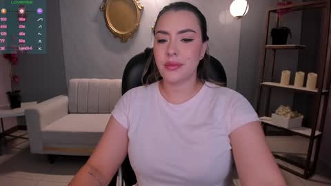 Snapshot of martinnabonnet chatting on 12.26.24 Martinna Bonnet online show from 12.26.24