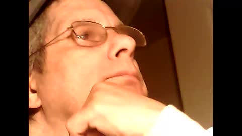 Snapshot of martylv702 chatting on 02.04.26 marty online show from 02.04.26