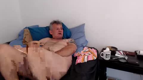 Snapshot of martymc1967 chatting on 02.01.25 Moose online show from 02.01.25