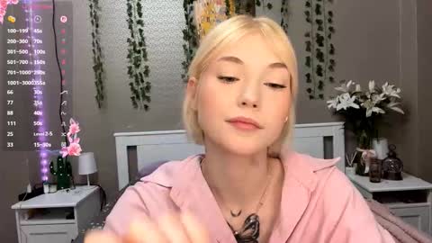 Snapshot of marvawillinghurst chatting on 02.15.26 Lisa online show from 02.15.26