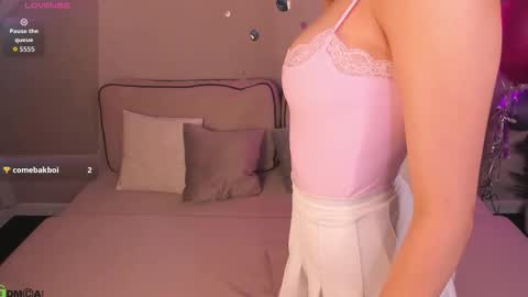 Snapshot of mary_butler chatting on 10.10.25 Carrie online show from 10.10.25